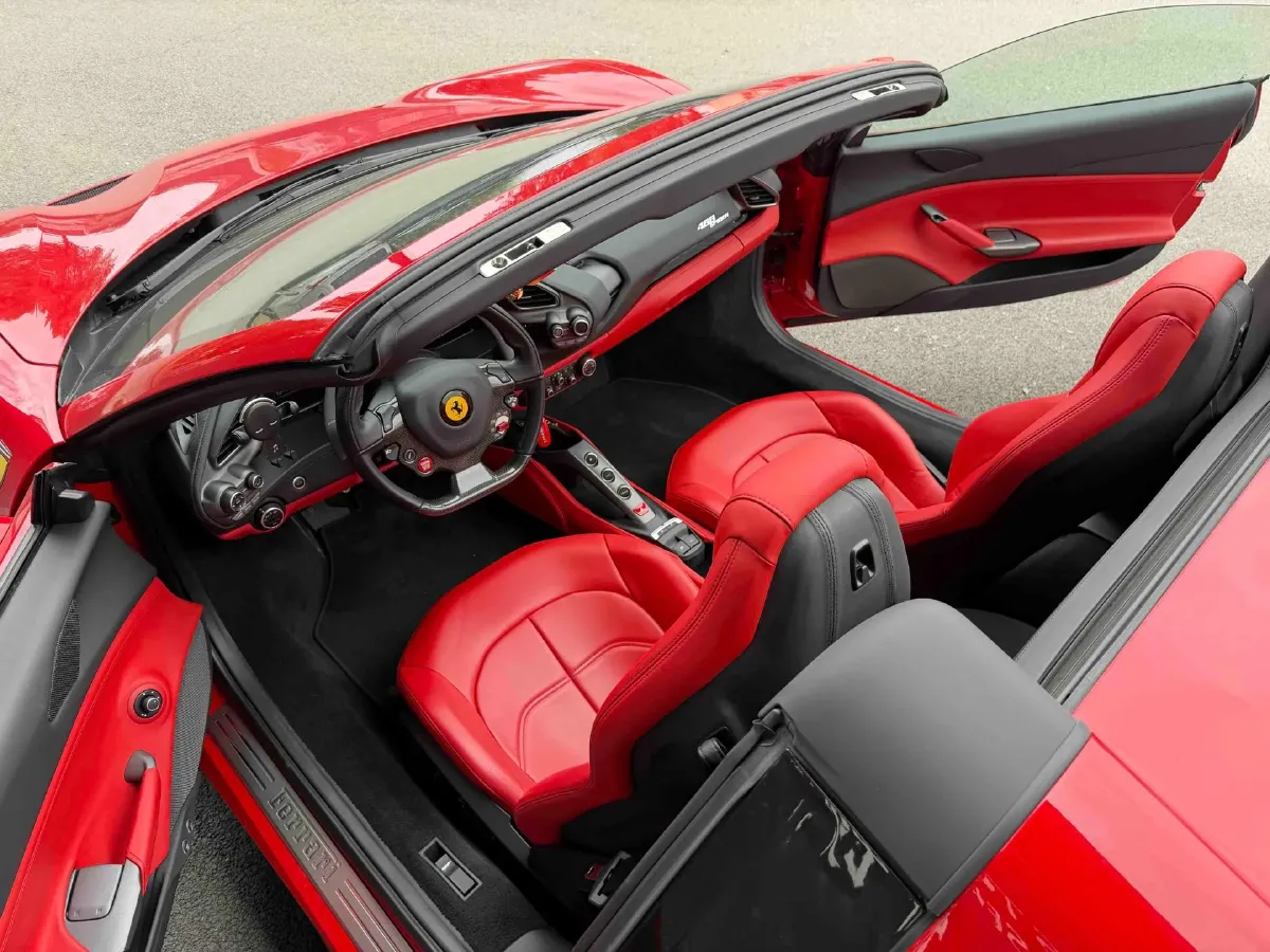 2015 Ferrari 488 3.9T 670HP V8 7DCT,autocango,china used car exporter,china ev exporter,chinese used car exporter,chinese used ev exporter