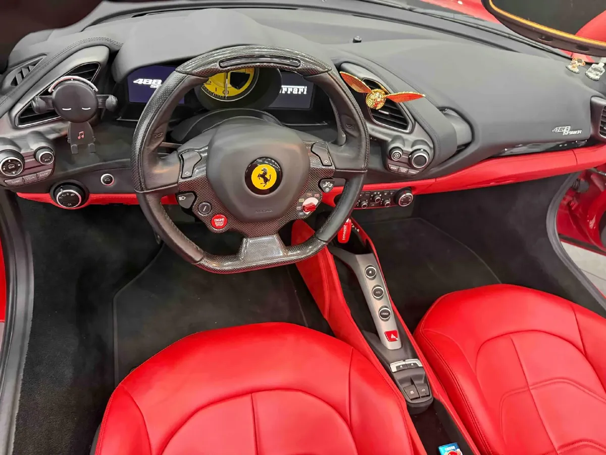 2015 Ferrari 488 3.9T 670HP V8 7DCT,autocango,china used car exporter,china ev exporter,chinese used car exporter,chinese used ev exporter