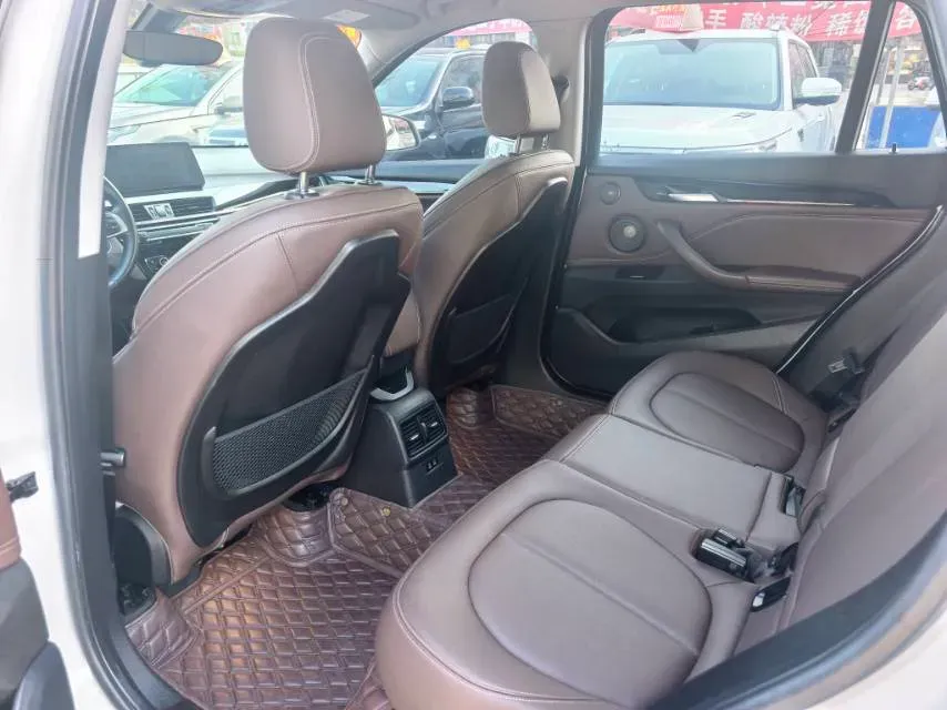 2020 BMW X1 2.0T 192HP L4 7DCT,autocango,china used car exporter,china ev exporter,chinese used car exporter,chinese used ev exporter