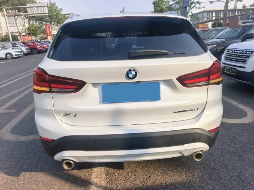 2020 BMW X1 2.0T 192HP L4 7DCT,autocango,china used car exporter,china ev exporter,chinese used car exporter,chinese used ev exporter