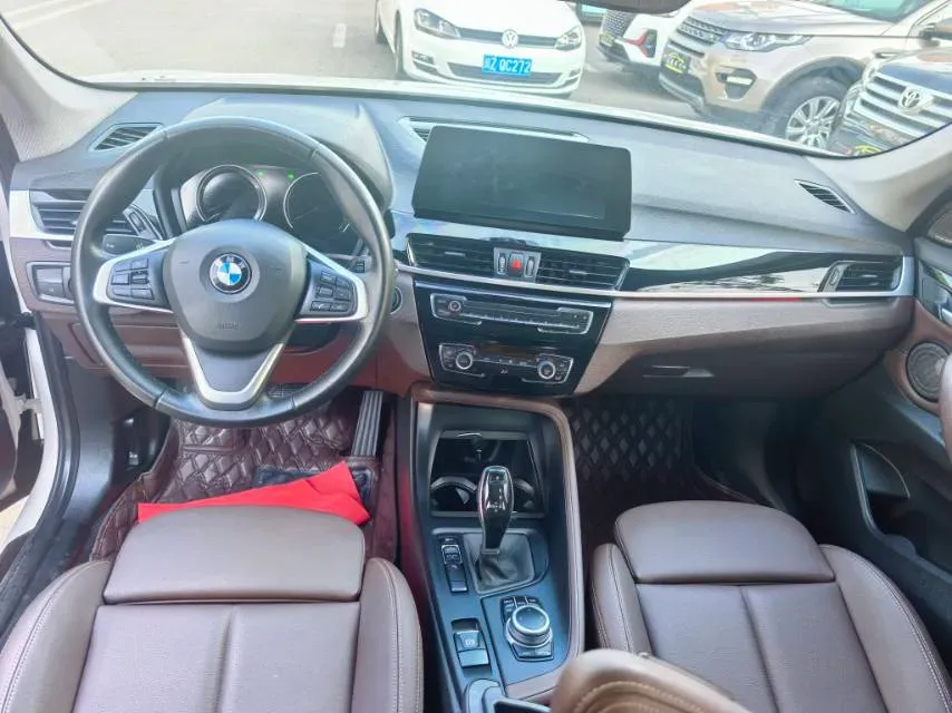 2020 BMW X1 2.0T 192HP L4 7DCT,autocango,china used car exporter,china ev exporter,chinese used car exporter,chinese used ev exporter