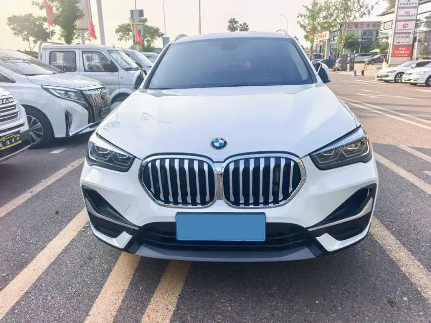 2020 BMW X1 2.0T 192HP L4 7DCT,autocango,china used car exporter,china ev exporter,chinese used car exporter,chinese used ev exporter