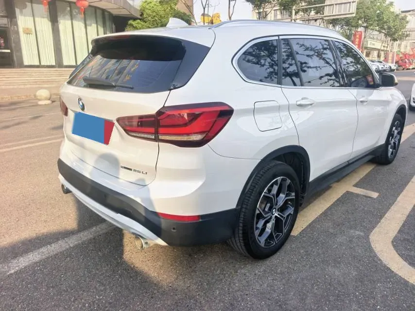 2020 BMW X1 2.0T 192HP L4 7DCT,autocango,china used car exporter,china ev exporter,chinese used car exporter,chinese used ev exporter