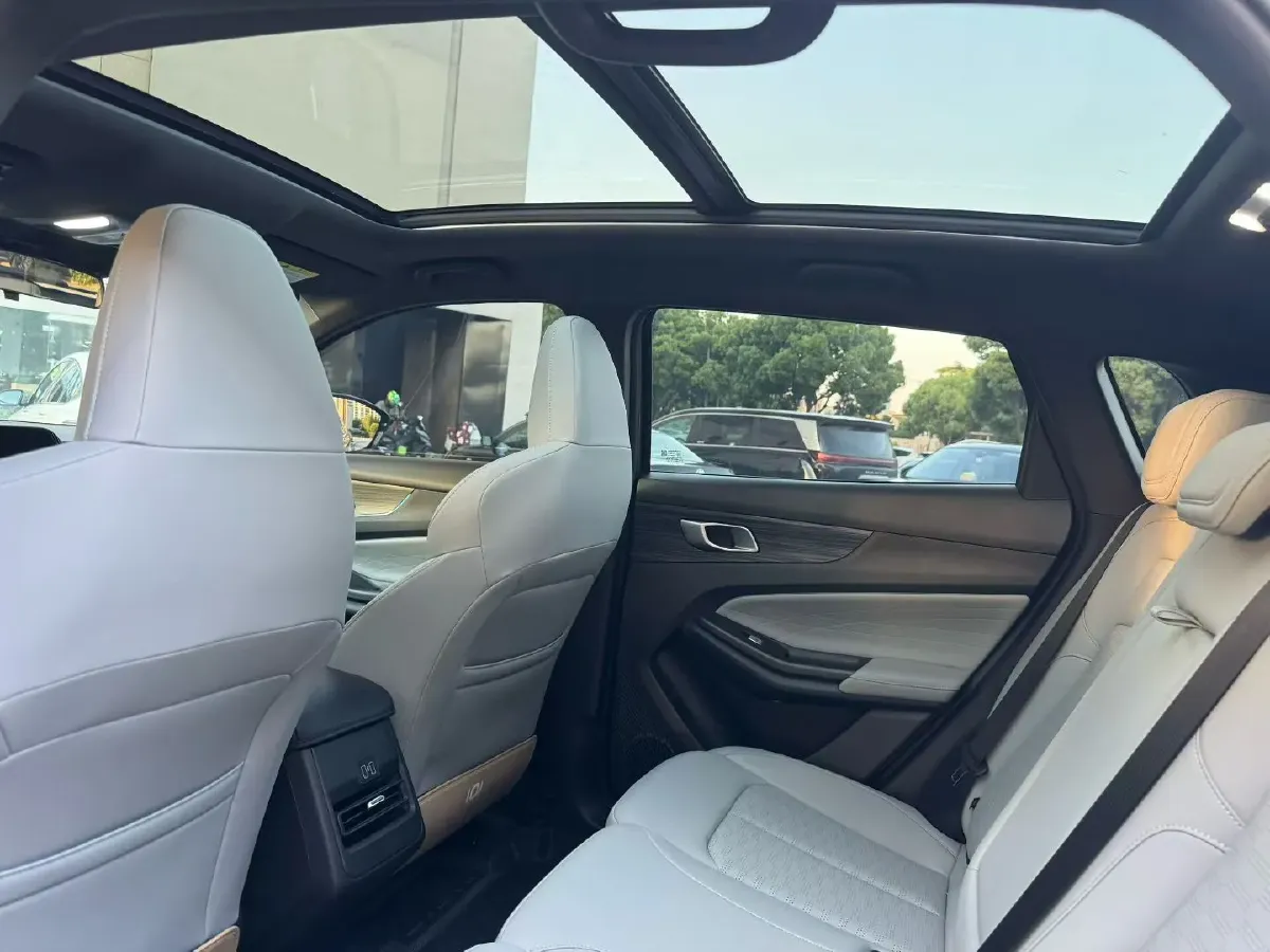 2025 ChangAn QiYuan Q05 Classic 1.5L 98HP L4 E-CVT PHEV 18.4KWH,autocango,china used car exporter,china ev exporter,chinese used car exporter,chinese used ev exporter