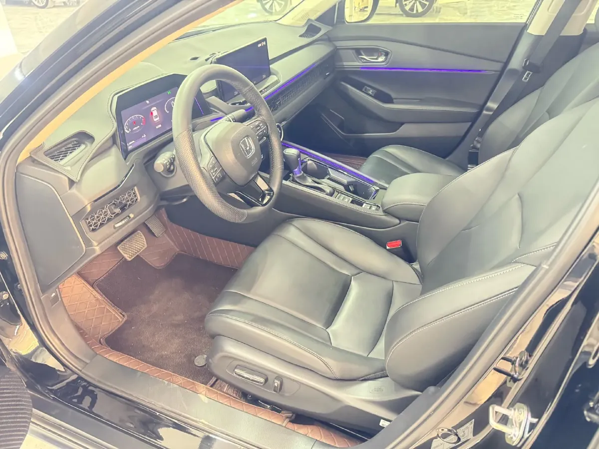 2023 Dongfeng PaLaSuo 2.0T 228HP L4 8AT,autocango,china used car exporter,china ev exporter,chinese used car exporter,chinese used ev exporter