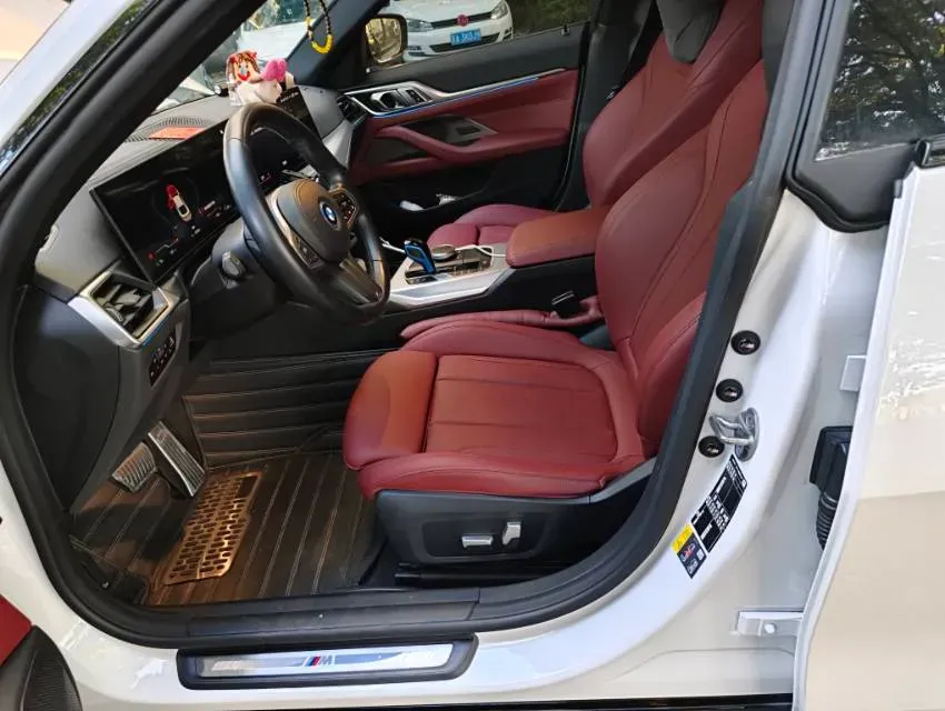2022 Jeep Gladiator 3.6L 284HP V6 8AT,autocango,china used car exporter,china ev exporter,chinese used car exporter,chinese used ev exporter