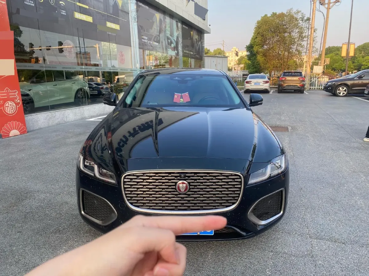 2024 Jaguar XFL 2.0T 250HP L4 8AT,autocango,china used car exporter,china ev exporter,chinese used car exporter,chinese used ev exporter