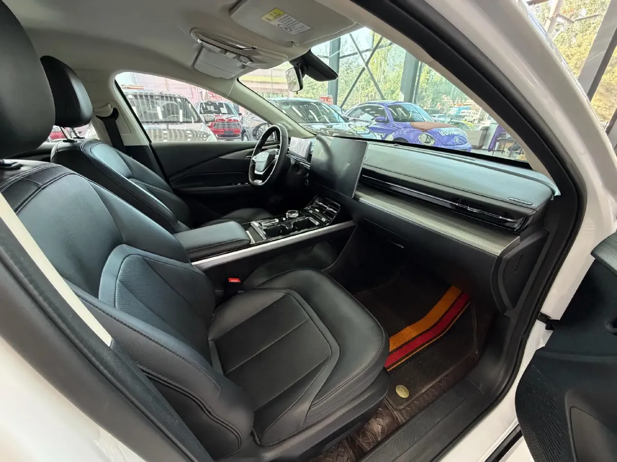 2024 WuLing XingGuang BEV 54.5KWH,autocango,china used car exporter,china ev exporter,chinese used car exporter,chinese used ev exporter