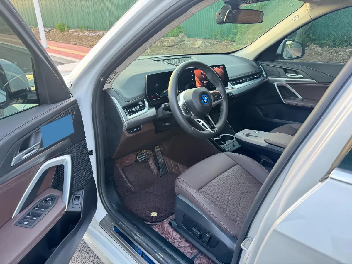 2025 Iveco 3.0T 179HP L4 8AT,autocango,china used car exporter,china ev exporter,chinese used car exporter,chinese used ev exporter