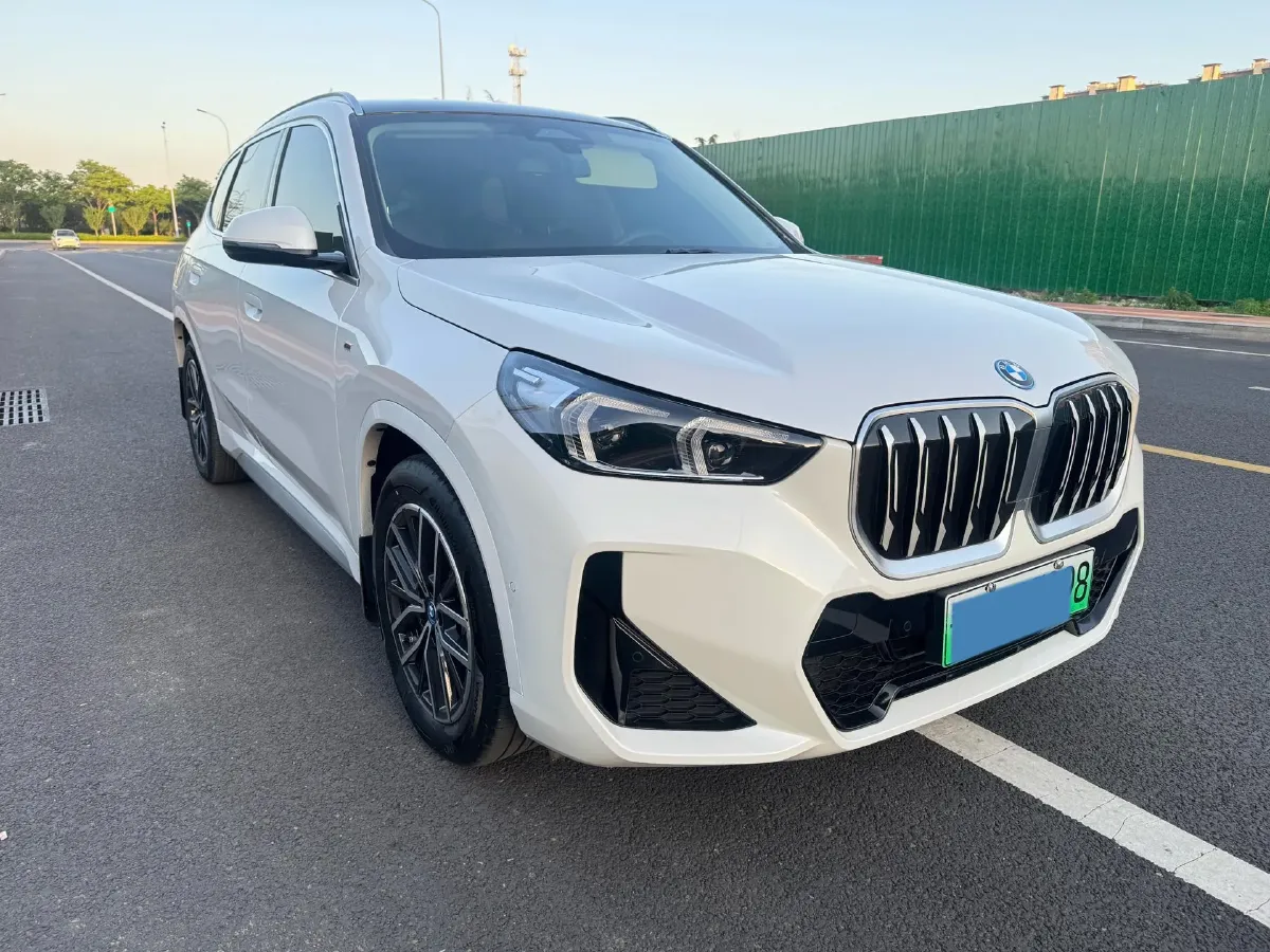 2025 Iveco 3.0T 179HP L4 8AT,autocango,china used car exporter,china ev exporter,chinese used car exporter,chinese used ev exporter