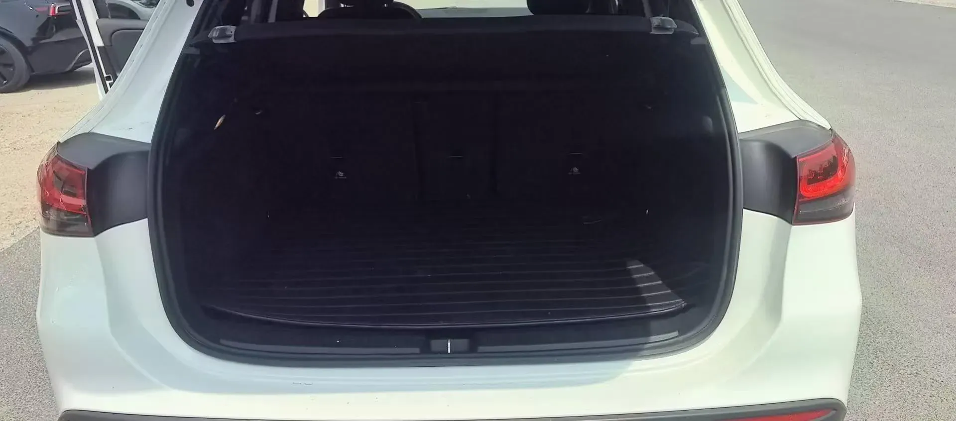 2020 Mercedes-Benz GLA Class 1.3T 163HP L4 7DCT,autocango,china used car exporter,china ev exporter,chinese used car exporter,chinese used ev exporter