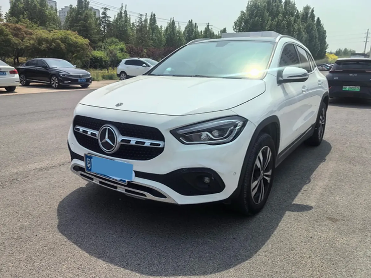2020 Mercedes-Benz GLA Class 1.3T 163HP L4 7DCT,autocango,china used car exporter,china ev exporter,chinese used car exporter,chinese used ev exporter