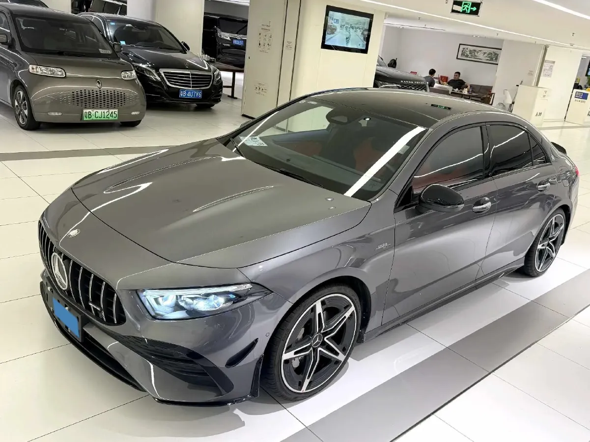 2025 Mercedes-Benz A AMG 2.0T 306HP L4 8DCT,autocango,china used car exporter,china ev exporter,chinese used car exporter,chinese used ev exporter
