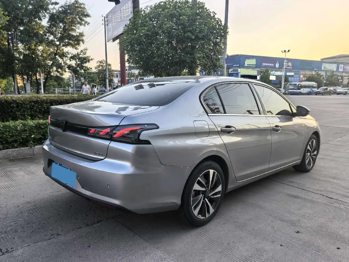 2022 Peugeot 408 1.6T 170HP L4 6AT,autocango,china used car exporter,china ev exporter,chinese used car exporter,chinese used ev exporter