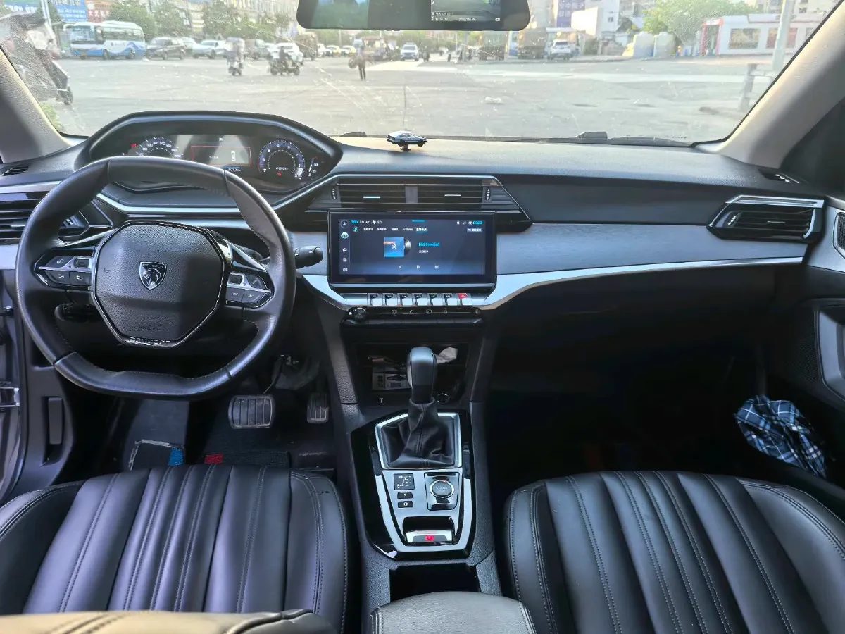 2022 Peugeot 408 1.6T 170HP L4 6AT,autocango,china used car exporter,china ev exporter,chinese used car exporter,chinese used ev exporter