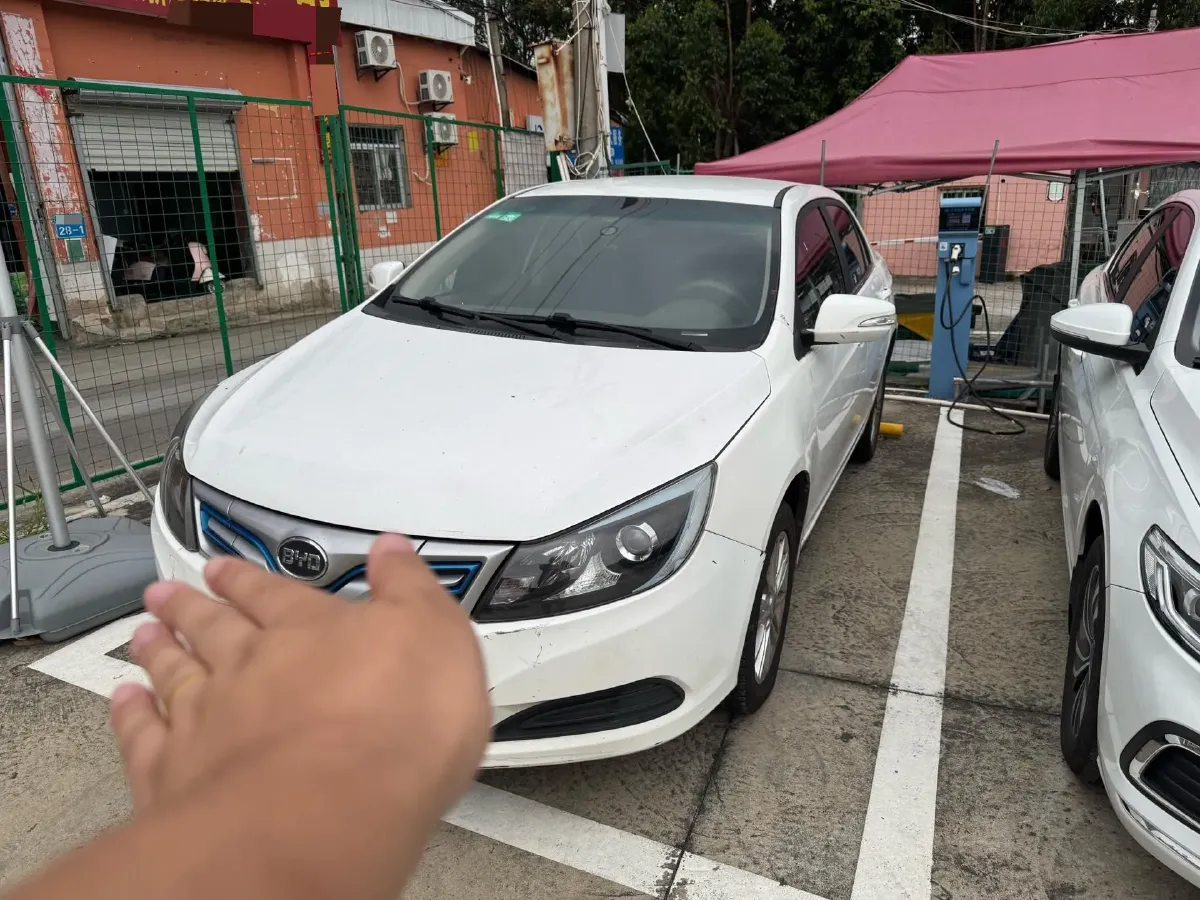 2018 BYD e5 BEV 60.48KWH,autocango,china used car exporter,china ev exporter,chinese used car exporter,chinese used ev exporter