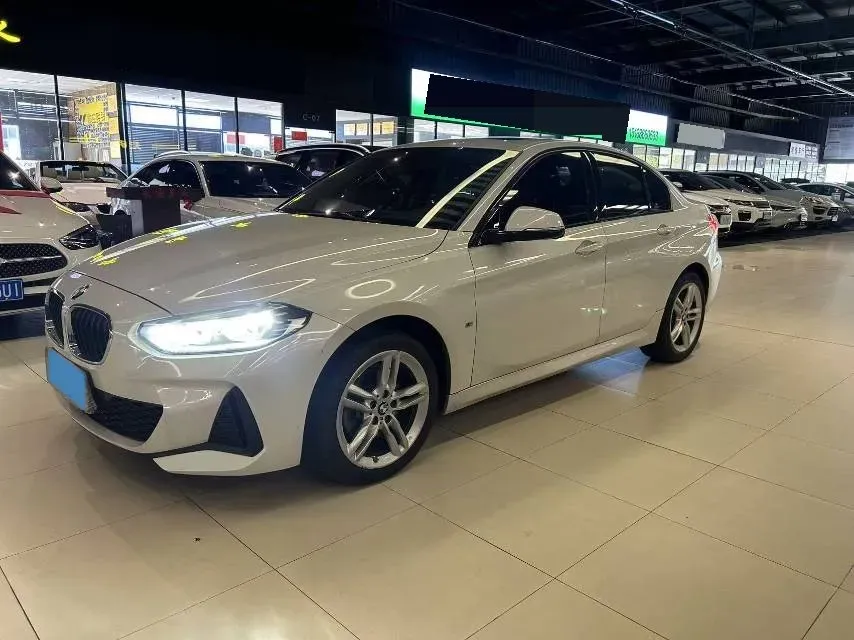 2020 BMW 1 Series 1.5T 140HP L3 7DCT,autocango,china used car exporter,china ev exporter,chinese used car exporter,chinese used ev exporter