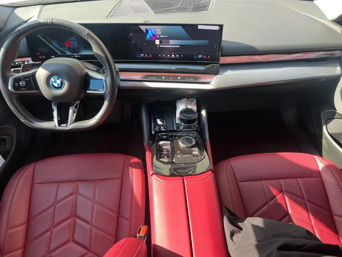 2024 BMW i5 BEV 79.05KWH,autocango,china used car exporter,china ev exporter,chinese used car exporter,chinese used ev exporter