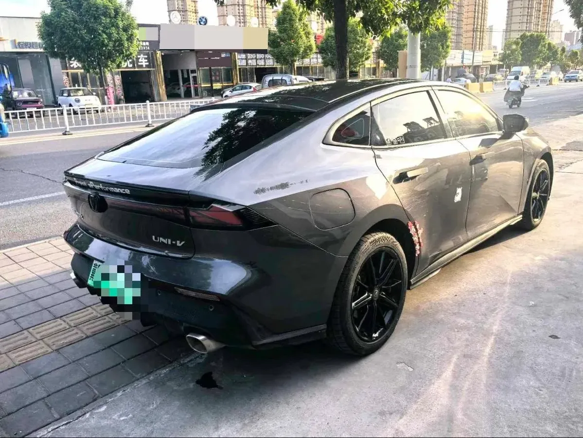 2023 ChangAn UNI-V iDD 1.5T 170HP L4 6TCT PHEV 18.4KWH,autocango,china used car exporter,china ev exporter,chinese used car exporter,chinese used ev exporter