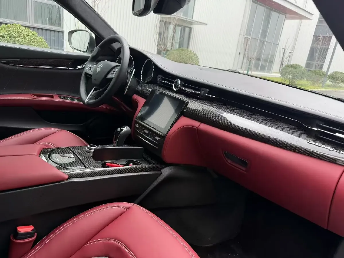 2018 Maserati Quattroporte 3.0T 430HP V6 8AT,autocango,china used car exporter,china ev exporter,chinese used car exporter,chinese used ev exporter