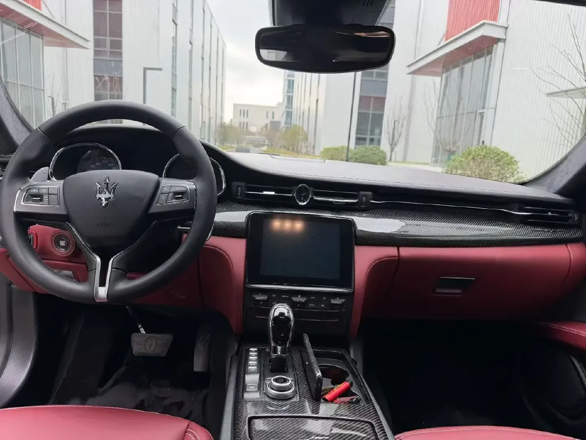 2018 Maserati Quattroporte 3.0T 430HP V6 8AT,autocango,china used car exporter,china ev exporter,chinese used car exporter,chinese used ev exporter