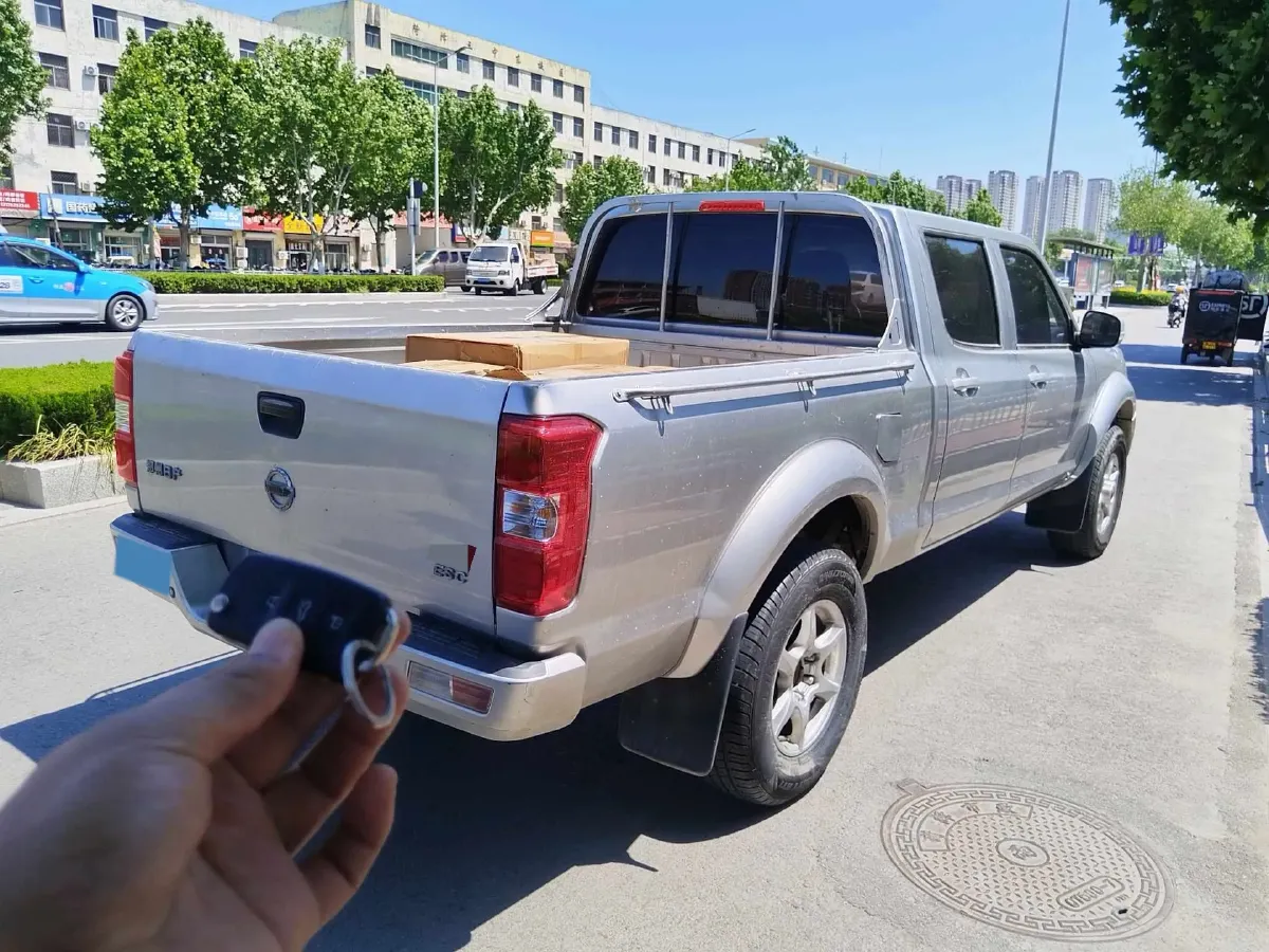 2023 Dongfeng RuiQi 2.4L 158HP L4 5MT,autocango,china used car exporter,china ev exporter,chinese used car exporter,chinese used ev exporter