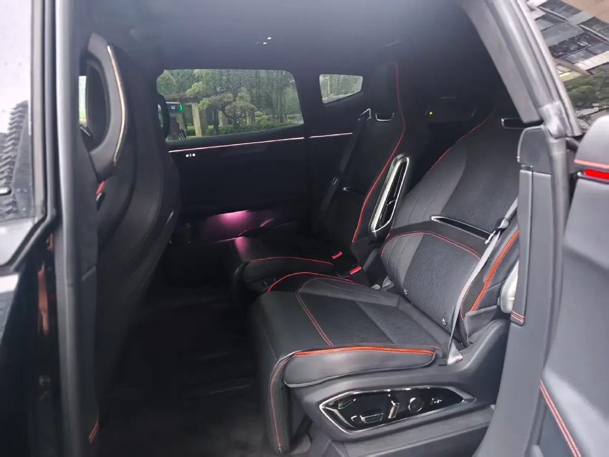 2021 HiPhi X BEV 97KWH,autocango,china used car exporter,china ev exporter,chinese used car exporter,chinese used ev exporter