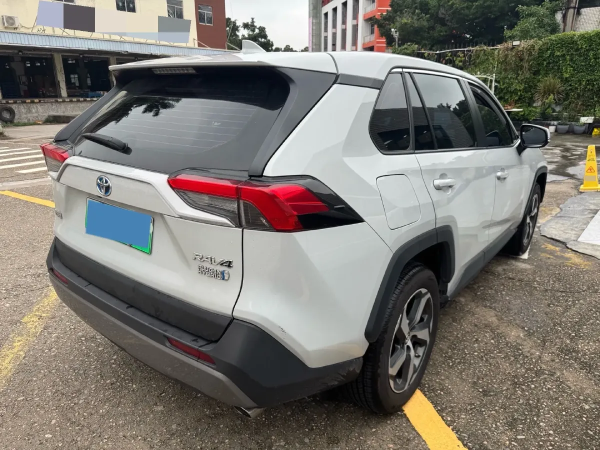 2021 Toyota RAV4 Hybird E+ 2.5L 180HP L4 E-CVT PHEV 15.984KWH,autocango,china used car exporter,china ev exporter,chinese used car exporter,chinese used ev exporter