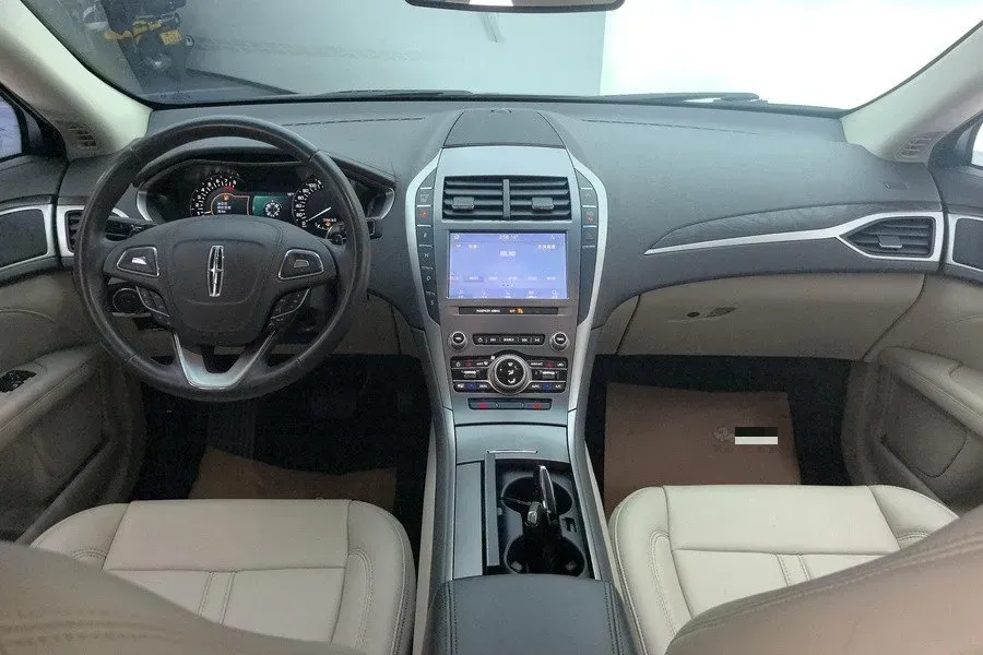2019 BMW X2 1.5T 140HP L3 7DCT,autocango,china used car exporter,china ev exporter,chinese used car exporter,chinese used ev exporter