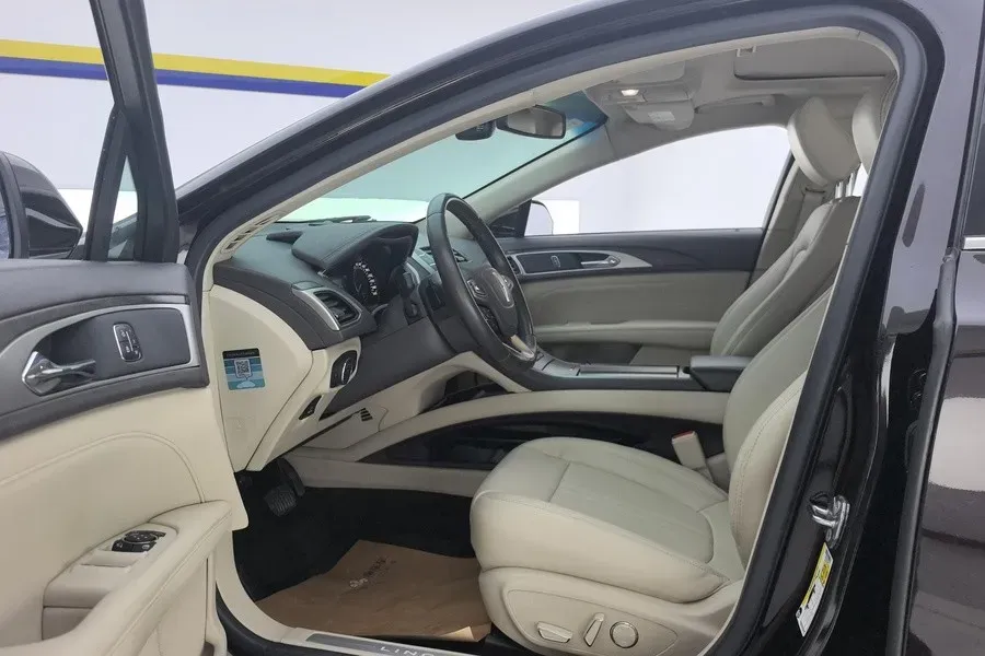 2019 BMW X2 1.5T 140HP L3 7DCT,autocango,china used car exporter,china ev exporter,chinese used car exporter,chinese used ev exporter
