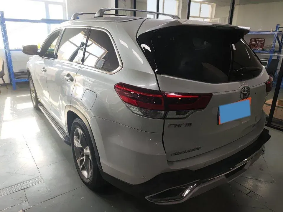 2020 Toyota Highlander 2.0T 220HP L4 6AT,autocango,china used car exporter,china ev exporter,chinese used car exporter,chinese used ev exporter