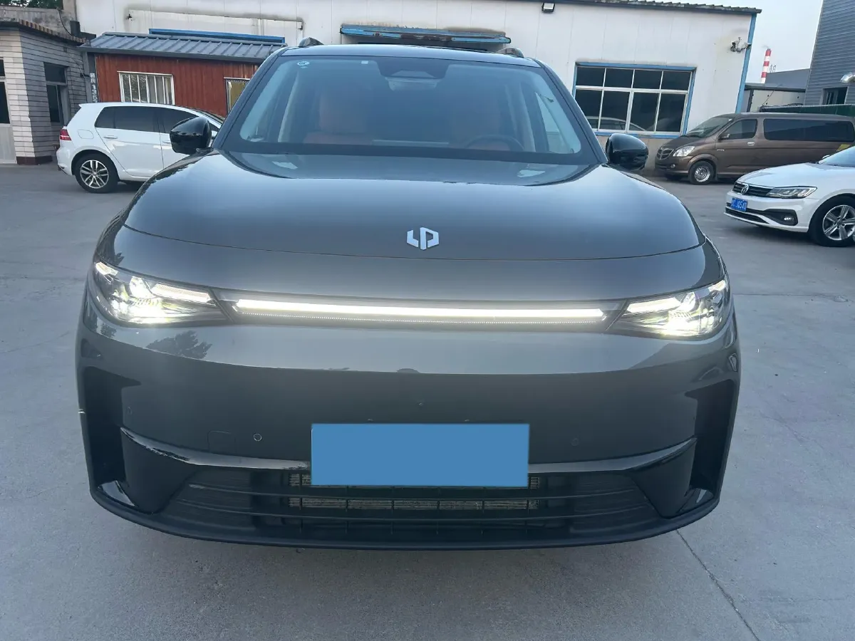2024 Leapmotor C16 1.5L 95HP L4 REEV 28.4KWH,autocango,china used car exporter,china ev exporter,chinese used car exporter,chinese used ev exporter