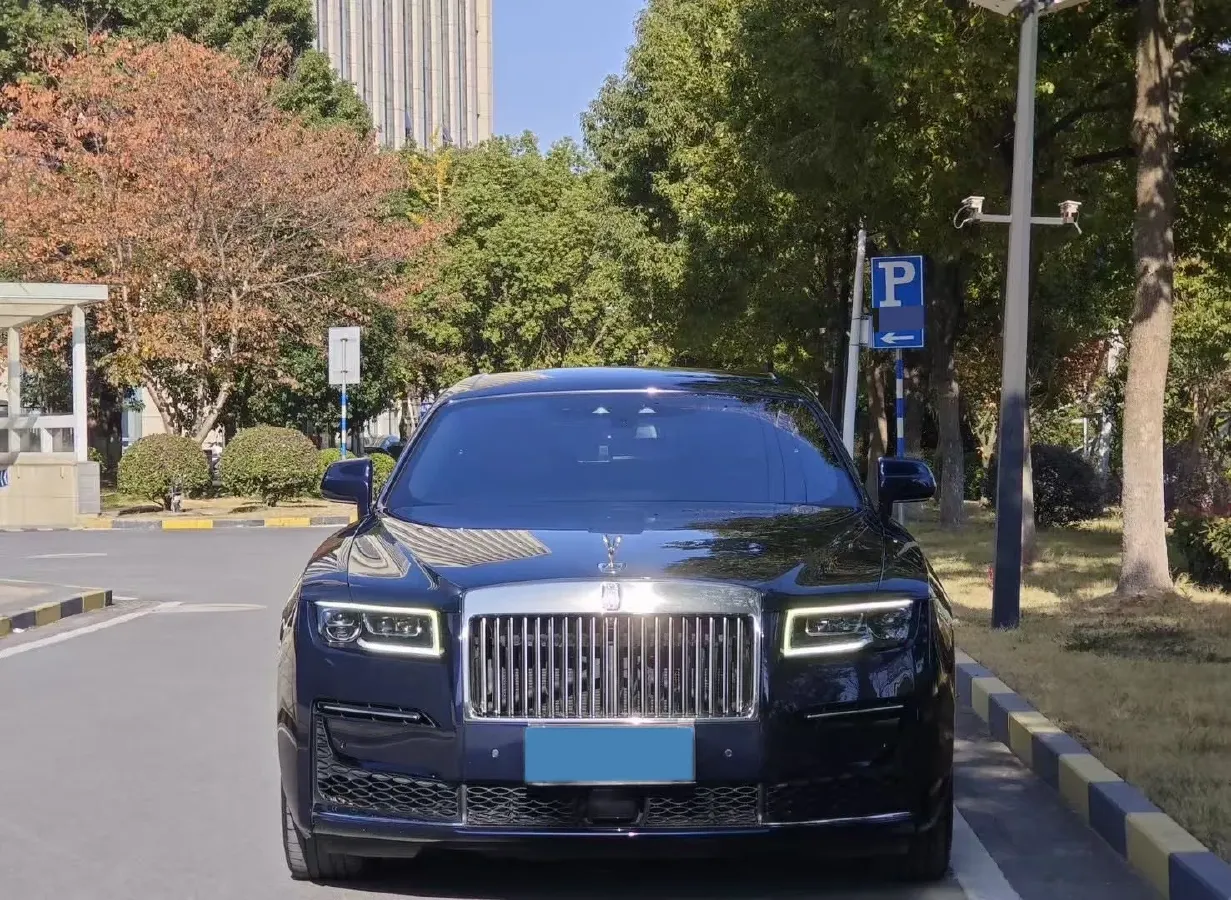 2021 Rolls-Royce Ghost 6.7T 571HP V12 8AT,autocango,china used car exporter,china ev exporter,chinese used car exporter,chinese used ev exporter