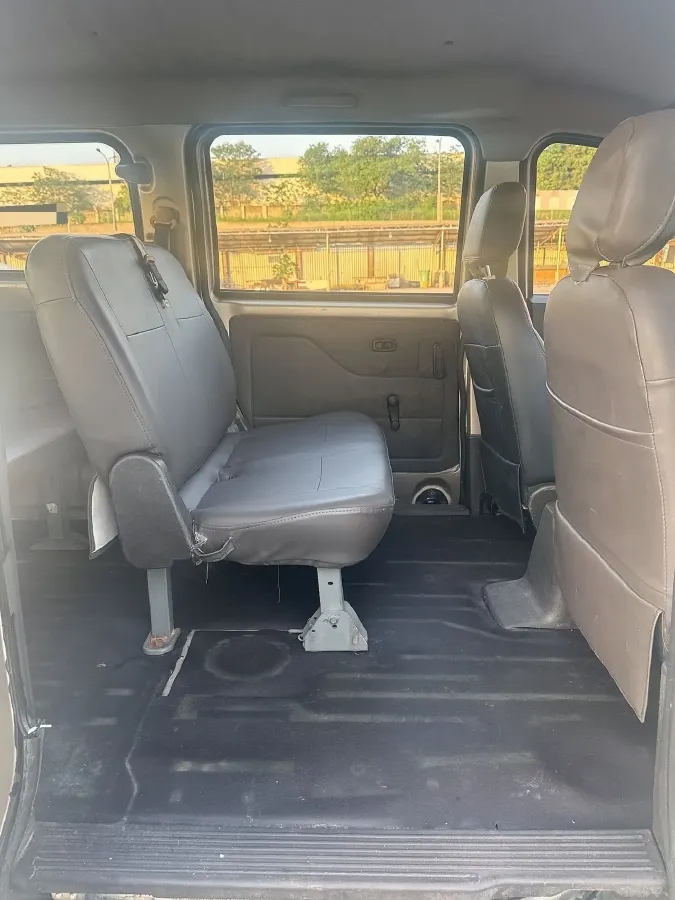 2019 WuLing HongGuang V 1.5L 99HP L4 6MT,autocango,china used car exporter,china ev exporter,chinese used car exporter,chinese used ev exporter