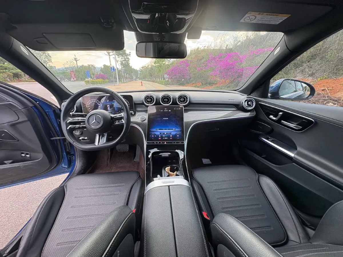 2023 Mercedes-Benz C Class 2.0T 204HP L4 9AT PHEV 25.4KWH,autocango,china used car exporter,china ev exporter,chinese used car exporter,chinese used ev exporter