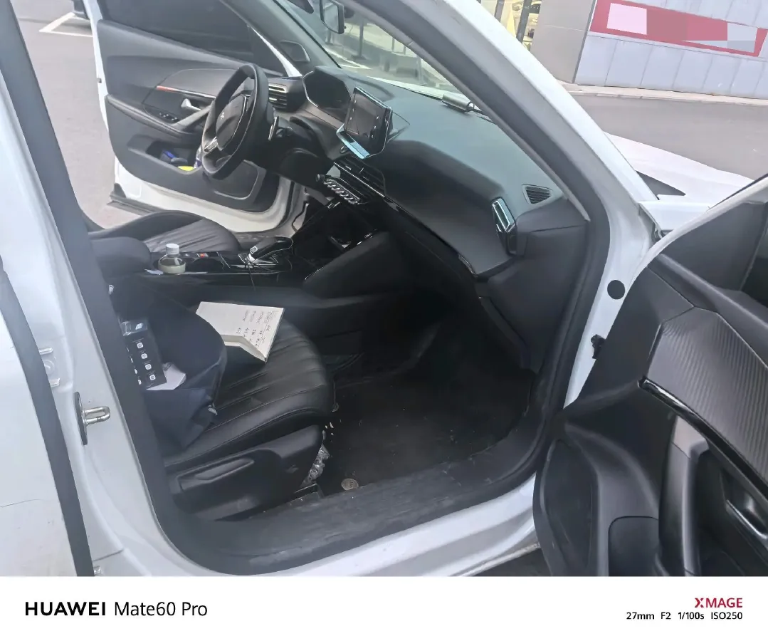 2022 Peugeot 2008 1.2T 136HP L3 6DCT,autocango,china used car exporter,china ev exporter,chinese used car exporter,chinese used ev exporter