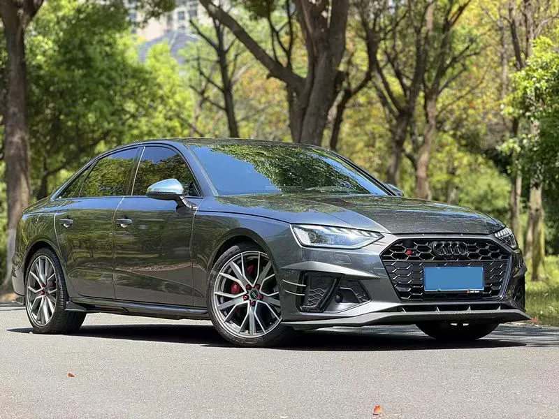 2022 Audi S4 3.0T 354HP V6 8AT,autocango,china used car exporter,china ev exporter,chinese used car exporter,chinese used ev exporter