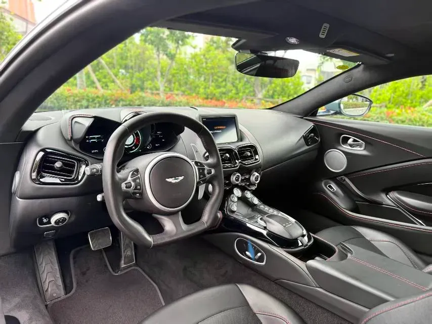 2018 Aston Martin V8 Vantage 4.0T 510HP V8 8AT,autocango,china used car exporter,china ev exporter,chinese used car exporter,chinese used ev exporter
