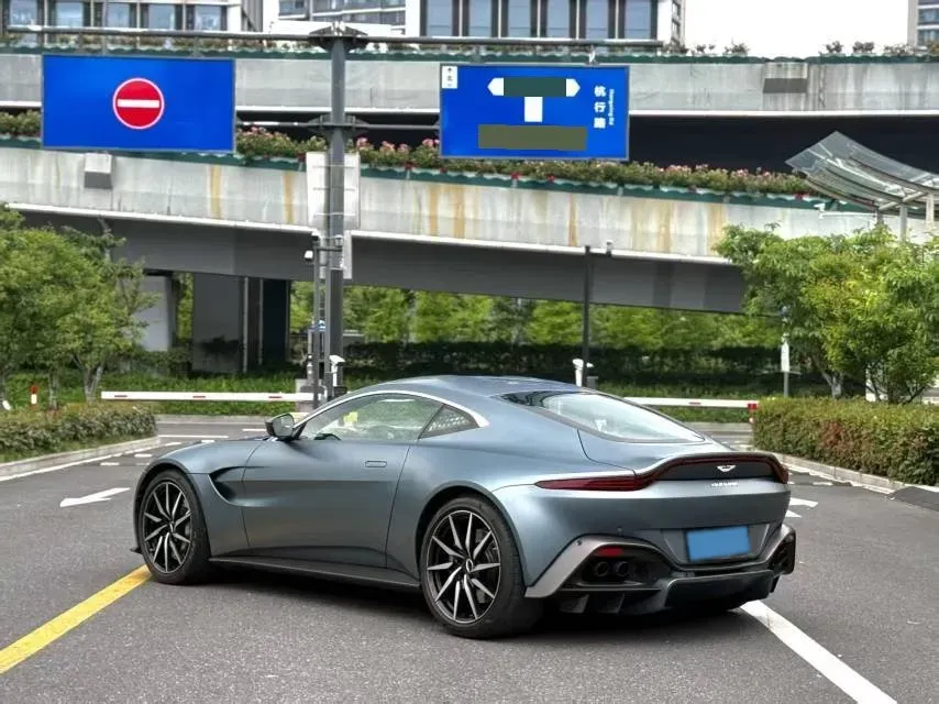 2018 Aston Martin V8 Vantage 4.0T 510HP V8 8AT,autocango,china used car exporter,china ev exporter,chinese used car exporter,chinese used ev exporter