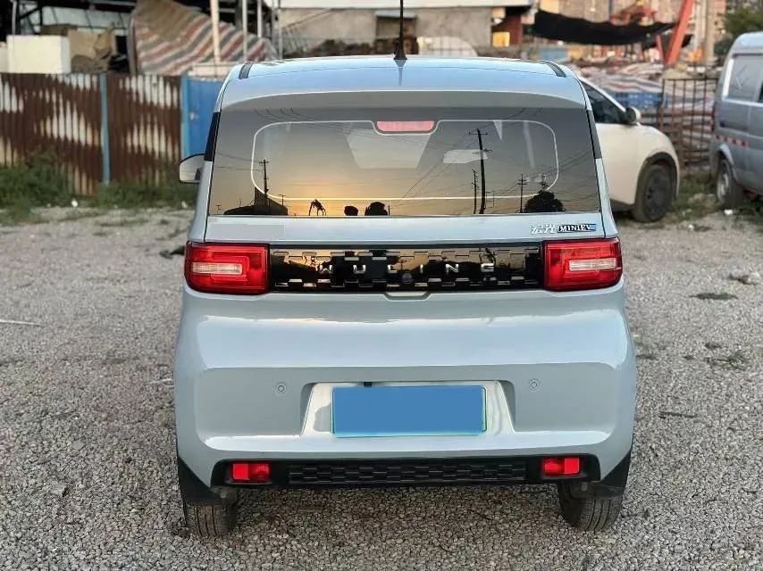 2022 LingBox uni BEV 11.52KWH,autocango,china used car exporter,china ev exporter,chinese used car exporter,chinese used ev exporter