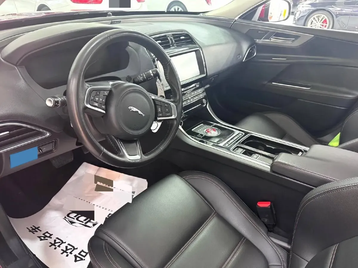 2018 Jaguar XEL 2.0T 200HP L4 8AT,autocango,china used car exporter,china ev exporter,chinese used car exporter,chinese used ev exporter
