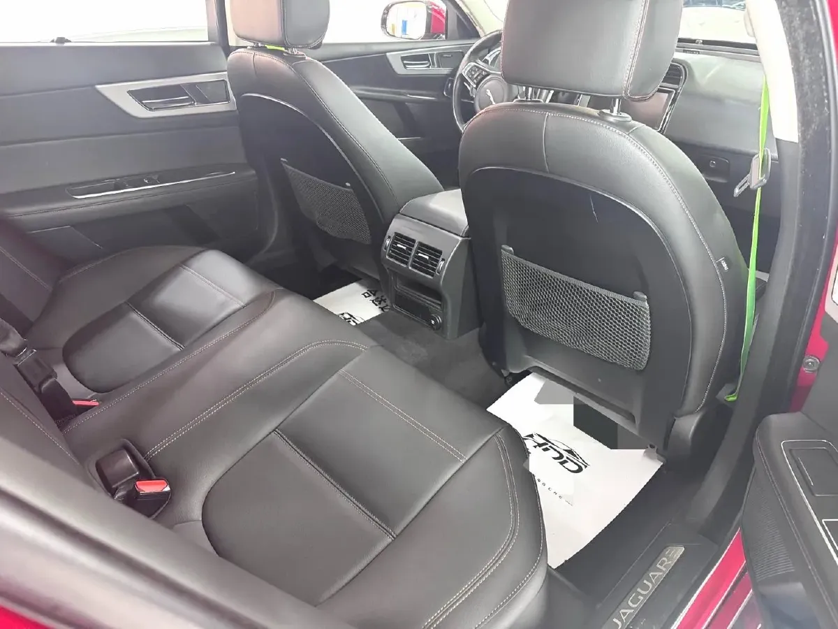 2018 Jaguar XEL 2.0T 200HP L4 8AT,autocango,china used car exporter,china ev exporter,chinese used car exporter,chinese used ev exporter