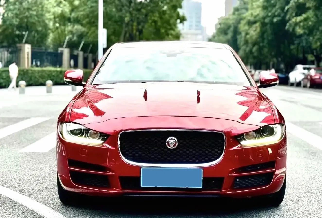 2018 Jaguar XEL 2.0T 200HP L4 8AT,autocango,china used car exporter,china ev exporter,chinese used car exporter,chinese used ev exporter