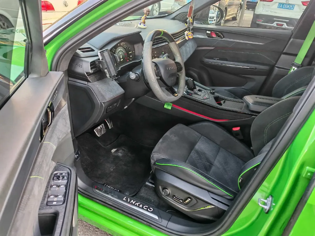 2022 LYNK&CO 05 2.0T 265HP L4 8AT,autocango,china used car exporter,china ev exporter,chinese used car exporter,chinese used ev exporter