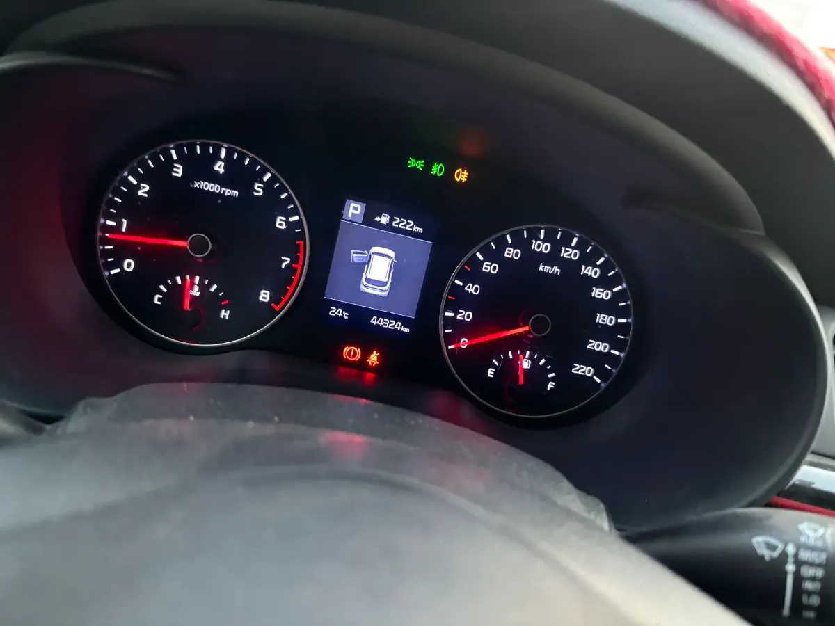 2017 Kia KX Cross 1.4L 100HP L4 6AT,autocango,china used car exporter,china ev exporter,chinese used car exporter,chinese used ev exporter