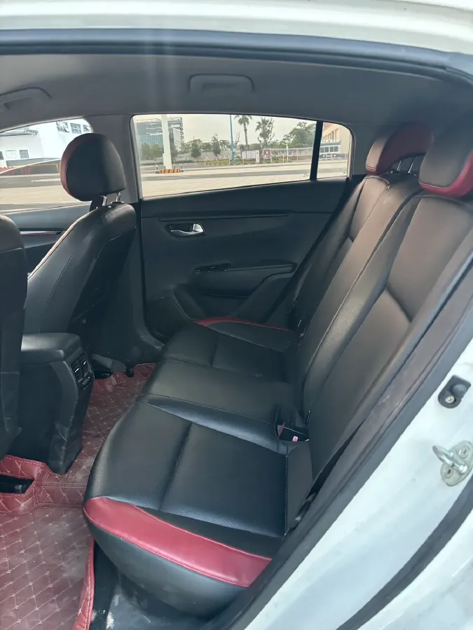2017 Kia KX Cross 1.4L 100HP L4 6AT,autocango,china used car exporter,china ev exporter,chinese used car exporter,chinese used ev exporter