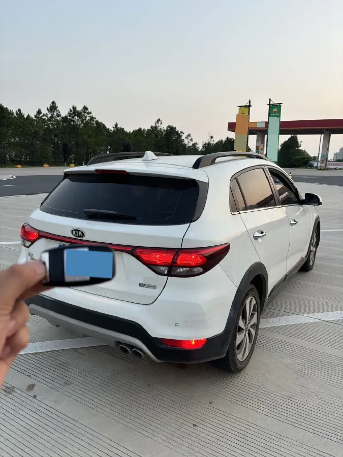 2017 Kia KX Cross 1.4L 100HP L4 6AT,autocango,china used car exporter,china ev exporter,chinese used car exporter,chinese used ev exporter