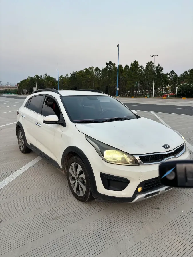 2017 Kia KX Cross 1.4L 100HP L4 6AT,autocango,china used car exporter,china ev exporter,chinese used car exporter,chinese used ev exporter