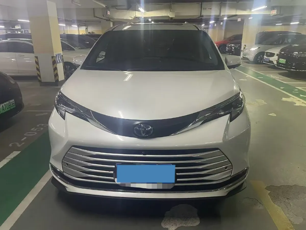 2021 Toyota Sienna 2.5L 192HP L4 E-CVT Hybrid,autocango,china used car exporter,china ev exporter,chinese used car exporter,chinese used ev exporter