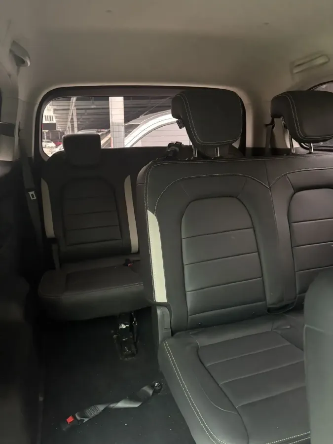 2021 WuLing ZhengChen 1.5T 147HP L4 6MT,autocango,china used car exporter,china ev exporter,chinese used car exporter,chinese used ev exporter